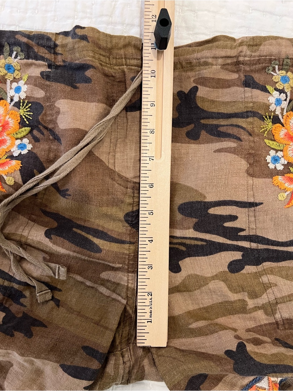 Johnny Was Shorts Womens Large Brown Camo Embroidered Linen Drawstring Pockets - Picture 11 of 14